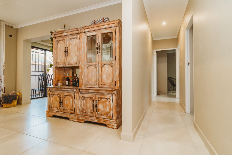 3 Bedroom Property for Sale in Heather Park Western Cape